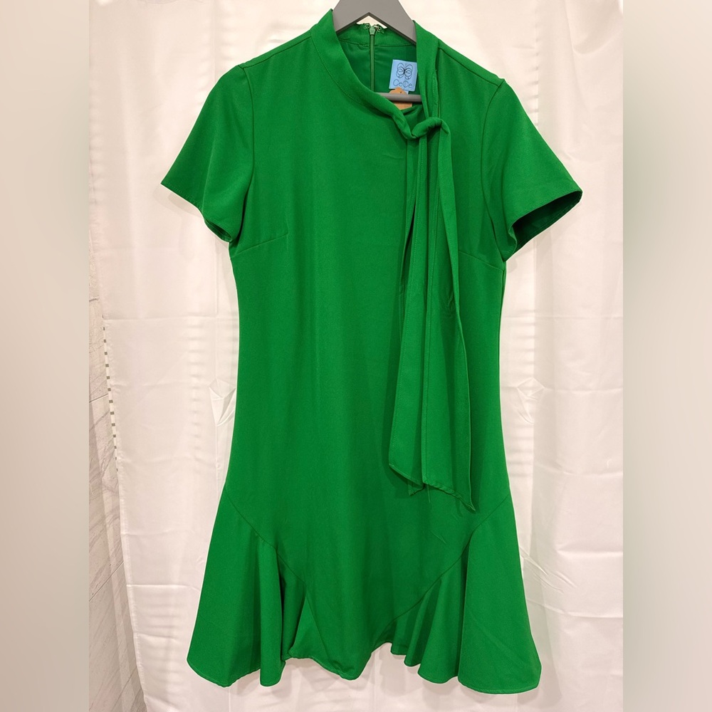 Short green cocktail party dress